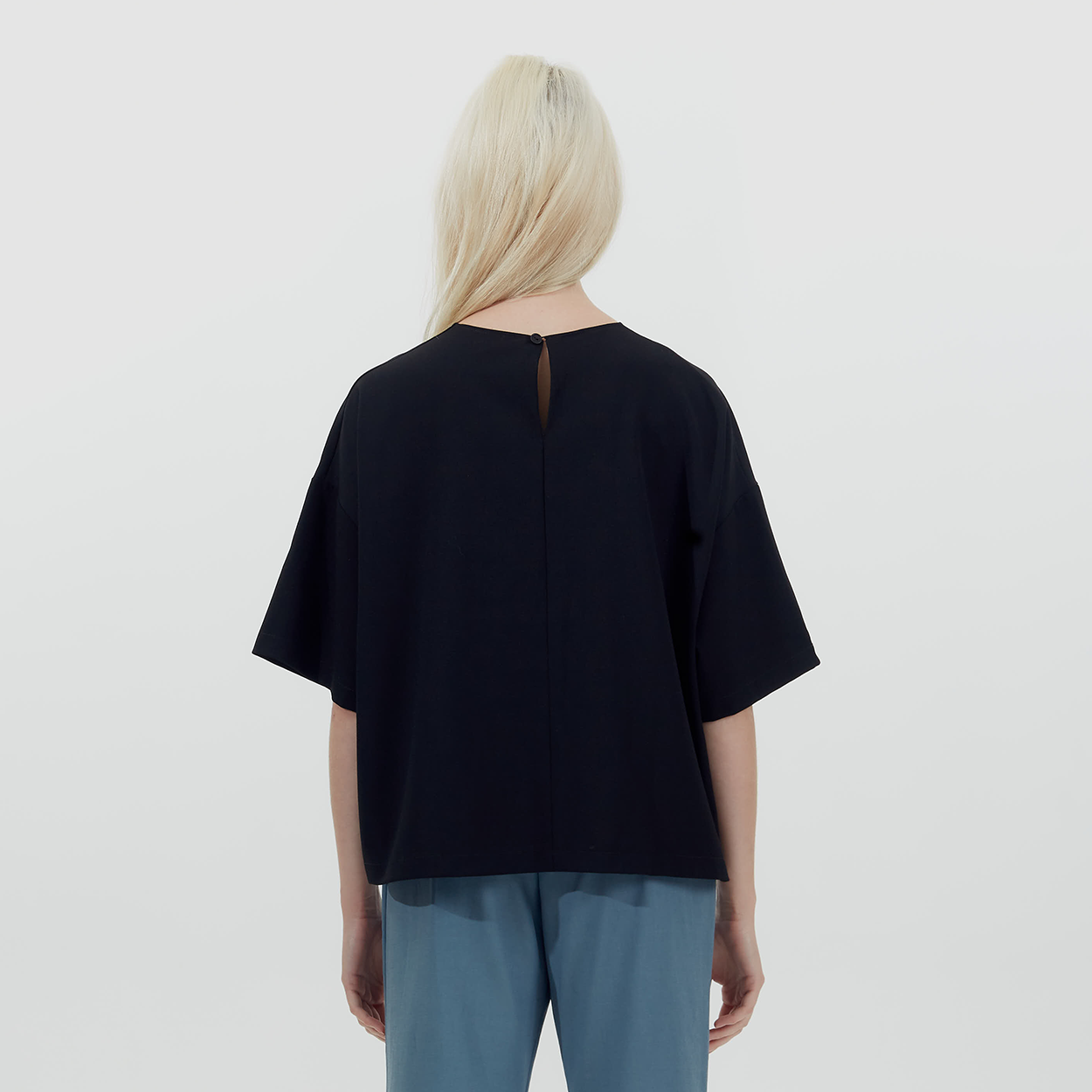 Embroidered Deviled Egg Top