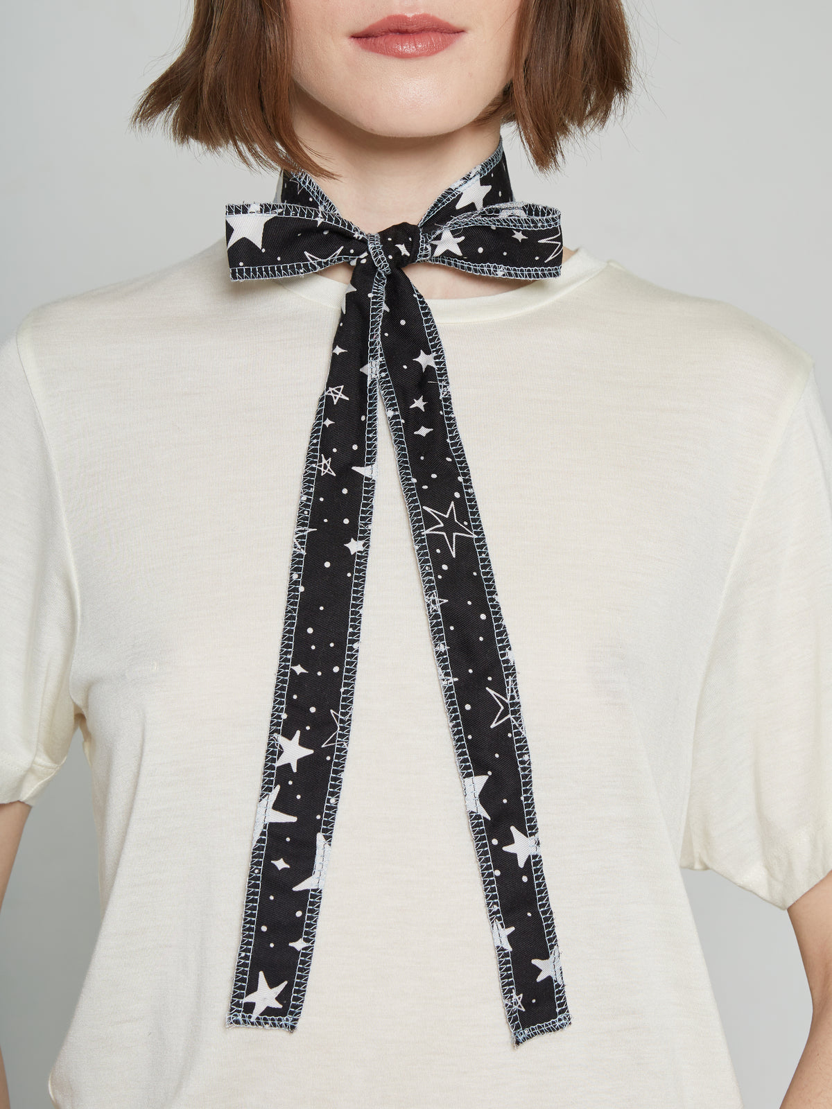 Serged Ribbon Lace - Star Print