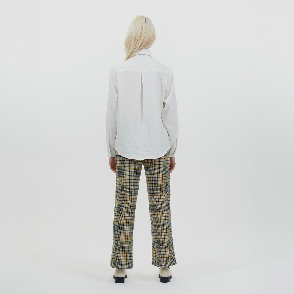 Plaid Straight Leg Pant